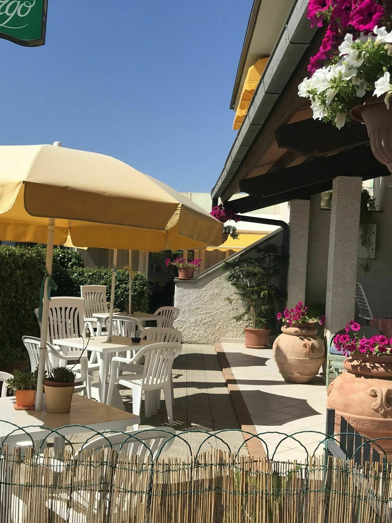 Hotel B&B Rispescia Grosseto Exterior foto
